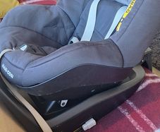 Car Seat 0-15m + Iso Fix