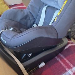 Car Seat 0-15m + Iso Fix
