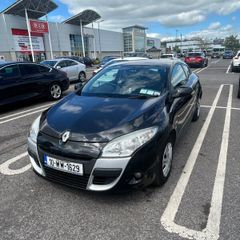 Renault megane coupe 2010