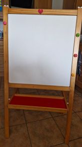Easel- white and black board