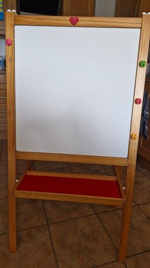 Easel- white and black board