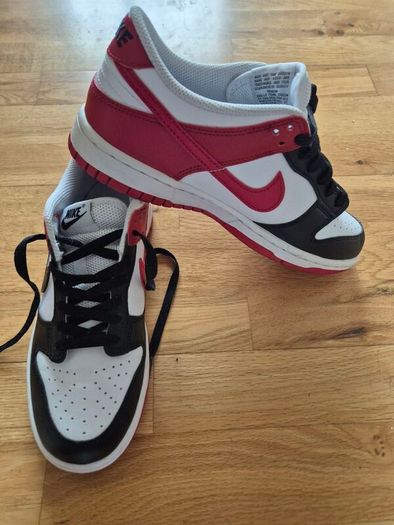 Nike Dunk Low Youth Size 6.5Y