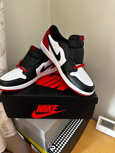 Air Jordan 1 Low OG Black Toe
