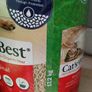 23.5kg of Cats Best Original Organic Wood Granule Clumping Cat Litter Image 4