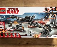 Lego Star Wars: Defense of Crait (75202)