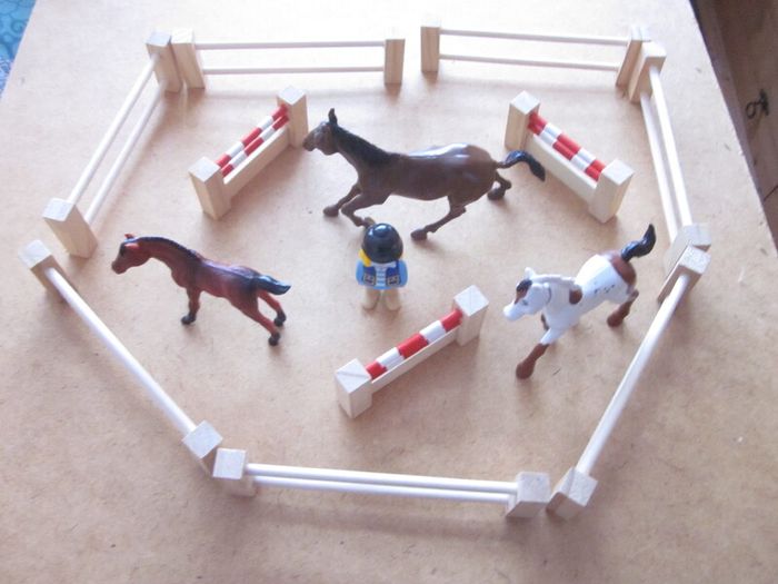 Fisher Price Farm House/Animals