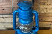 Dietz Little Wizard oil lantern Number 1