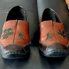 Ladies Shoes