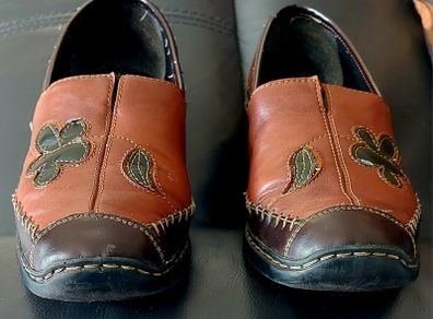 Ladies Shoes
