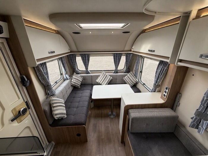 2019 SWIFT SPRITE Quattro 6 berth incl Awning