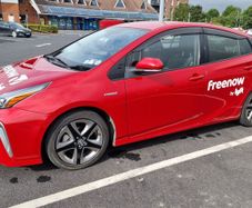 Taxi  2019 Prius