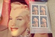 Marylin Monroe USA Stamp Folio Year 1995