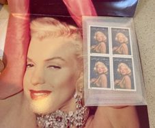 Marylin Monroe USA Stamp Folio Year 1995
