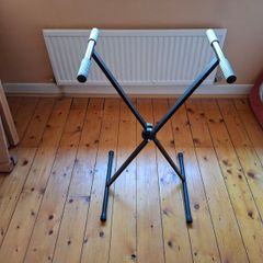 Keyboard stand