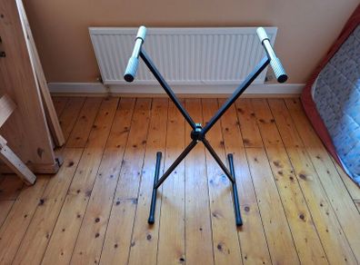 Keyboard stand