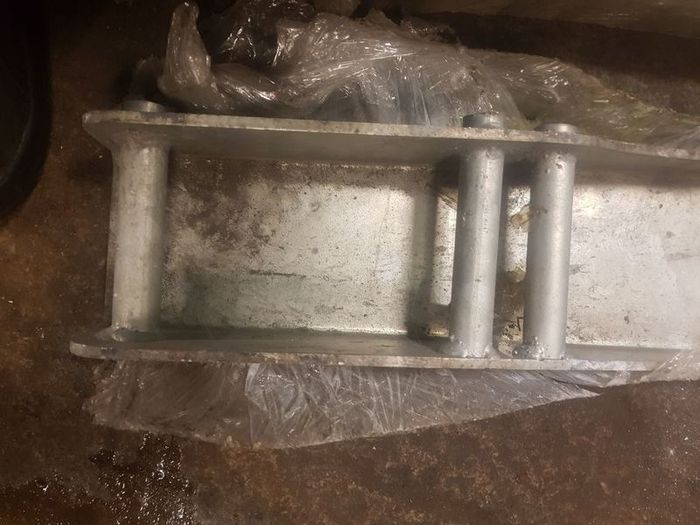 Ifor William chassis
