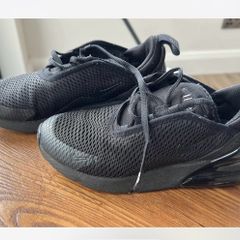 boys trainers air max 270 size 2