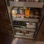 Kitchen and integrated appliances. Image 8