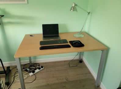 Study / Desk 120cmx80cm