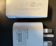 Brand new Samsung fast charger 25W plug and C type cable