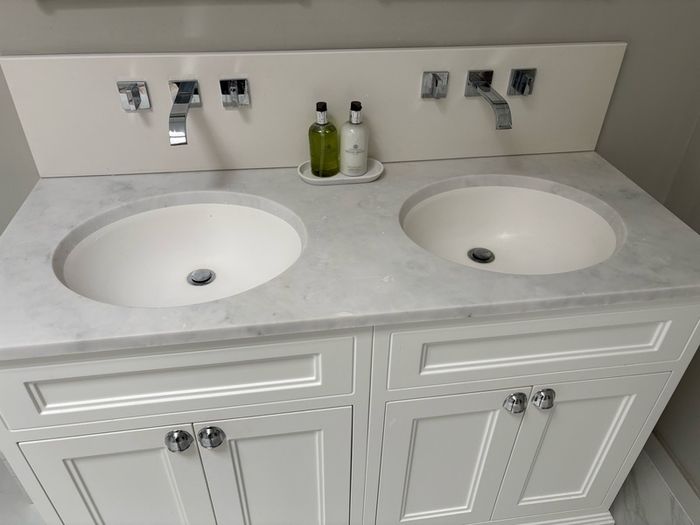Bathroom cabinet double sink