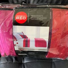 BRAND NEW &  SEALED Bed in a bag 5 piece Set  Double size for a double bed