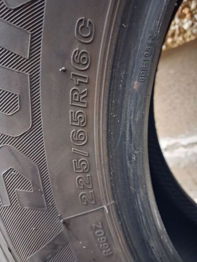 225/65/16c tyre
