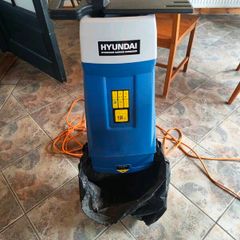 Electric garden shredder/ branch chipper