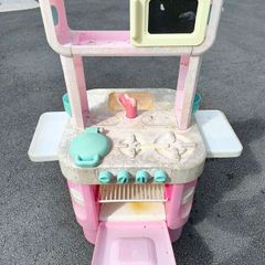 Toy Kitchen