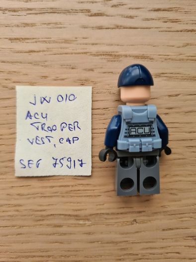 lego jw010 ACU trooper, set 75917 jurassic world