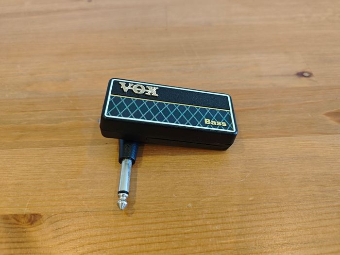 VOX amPlug 2 Bass (Headphone Amplifier)