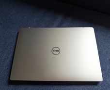 Dell Latitude 7300