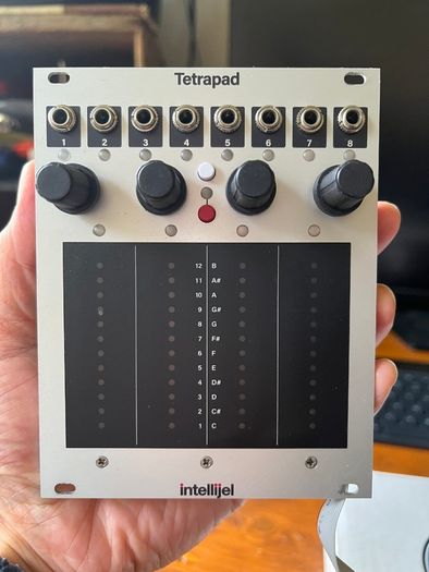 Eurorack: Intellijel, Make Noise, ADDAC Systems