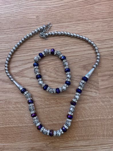 Roisine Necklace and Bracelet Set