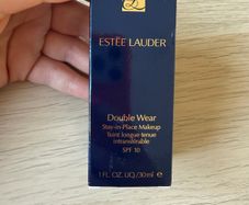 Estee Lauder double wear foundation shade 4C1