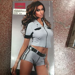 Costume