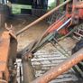 Front loader (Chilton/Mailleux),& brackets Image 4