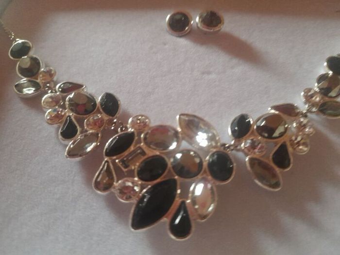 Necklace and matching earrings