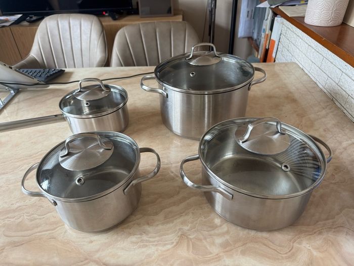 Stainless steel 4 piece pot set/cookware