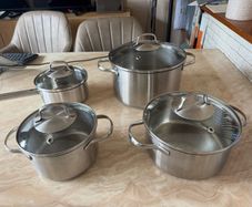 Stainless steel 4 piece pot set/cookware