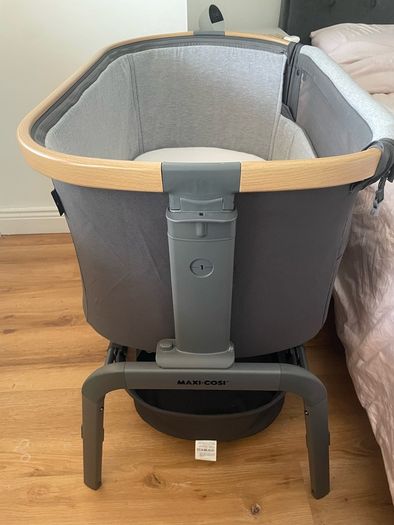 Maxi cosi iora next to me crib
