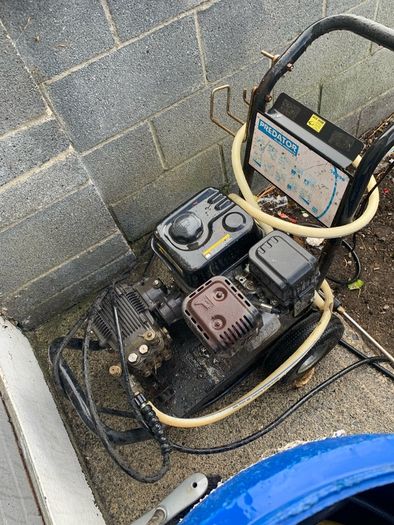 power washer all the parts including new hose