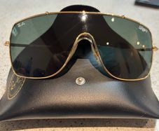 Ray Ban Wings