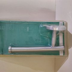 Toilet rolls holder