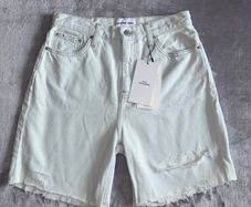 Calvin Klein Jeans W29 Pale Bluish Mint Distressed Mid Length Mom Shorts BNWT