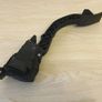 Throttle pedal Image 2