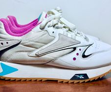 Reebok Womens Classic Leather ATI 90s W Running Shoes - Teal