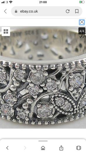 Pandora Shimmering Leaves Ring