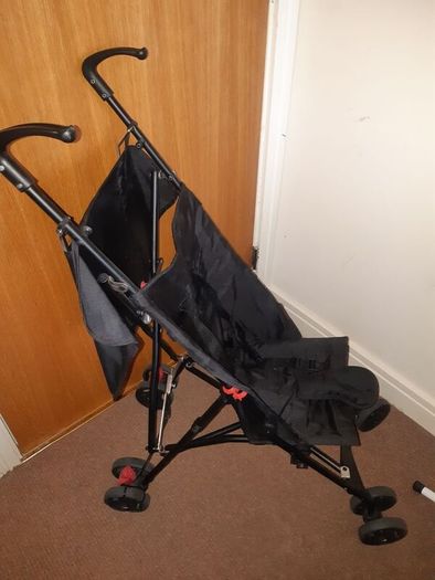 Foldable baby boggie
