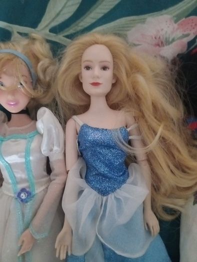 Disney dolls